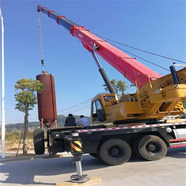 什玲镇专业吊车租赁多少钱